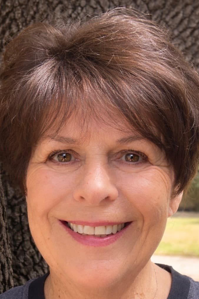 Darlene, founder of Styled & Sorted Concierge